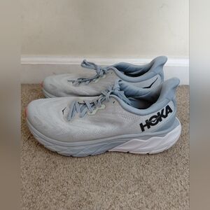 Hoka One One Arahi6 Women Size 9B  Light Blue Running Shoes